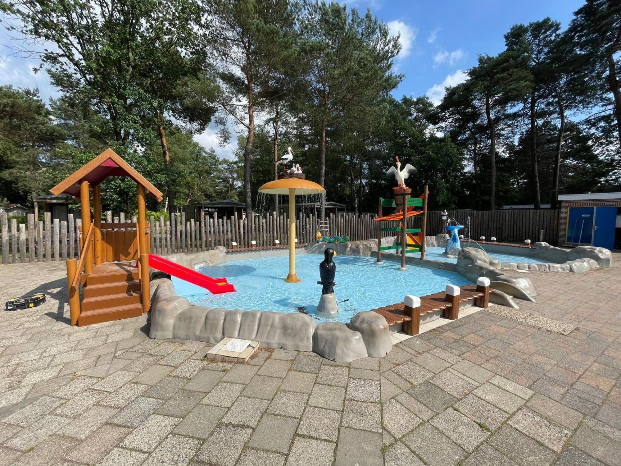 Vakantiepark Hertenhorst Бикберген Экстерьер фото
